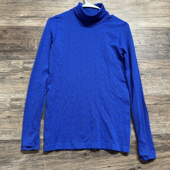 Athleta Fitted Blue Long Sleeve Turtleneck Tee - Picture 1 of 6